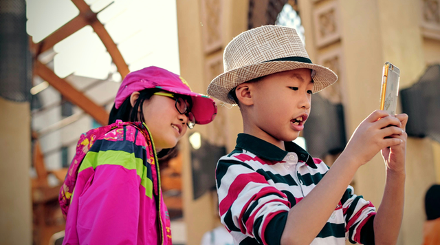 Không phải Gen Z, đây mới là thế hệ chủ chốt đang “xoay vần” cả thị trường tiêu dùng: Sức ảnh hưởng vượt qua mọi tiêu chuẩn thông thường!- Ảnh 1.