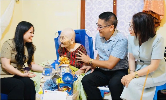 Phường Kim Liên: Nhiều hoạt động tri ân nhân kỷ niệm Ngày Thương binh - Liệt sĩ- Ảnh 3. Phường Kim Liên: Nhiều hoạt động tri ân nhân kỷ niệm Ngày Thương binh - Liệt sĩ- Ảnh 3.