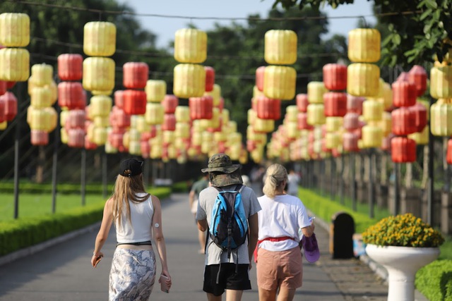Hà Nội: Tăng cường quản lý, nâng cao chất lượng đón du khách quốc tế- Ảnh 1. Hà Nội: Tăng cường quản lý, nâng cao chất lượng đón du khách quốc tế- Ảnh 1.