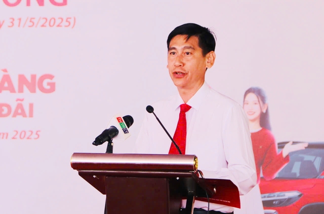Agribank Chi nhánh Kiên Giang II trao giải Đặc biệt chương trình "37 năm vững vàng - Rộn ràng ưu đãi"- Ảnh 2.