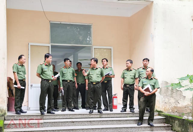 Giám đốc Công an TP Cần Thơ khảo sát, kiểm tra điều kiện làm việc sau sáp nhập- Ảnh 5.