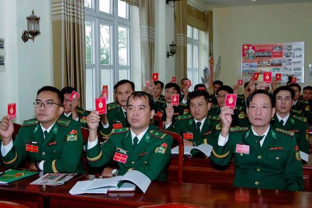 Phiên trù bị Đại hội Đại biểu Ban Chỉ huy BĐBP TP. Cần Thơ lần thứ I- Ảnh 3.