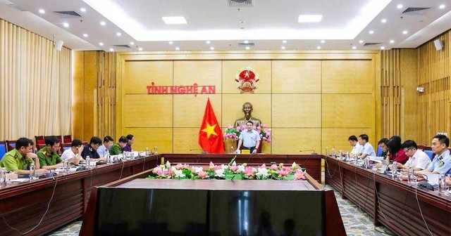 Nghệ An : Chỉ đạo xử lý nghiêm các vụ buôn lậu, gian lận thương mại và hàng giả- Ảnh 1. Nghệ An : Chỉ đạo xử lý nghiêm các vụ buôn lậu, gian lận thương mại và hàng giả- Ảnh 1.