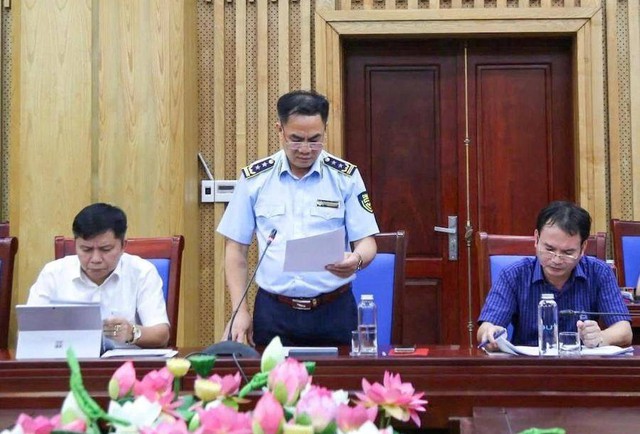 Nghệ An : Chỉ đạo xử lý nghiêm các vụ buôn lậu, gian lận thương mại và hàng giả- Ảnh 2.