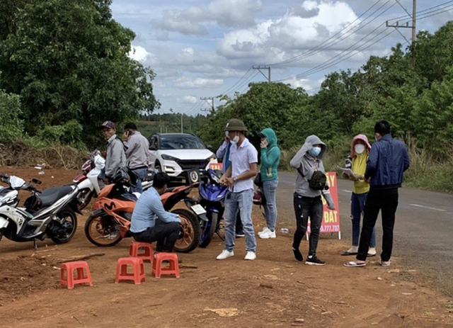 Cảnh báo rủi ro khi tham gia các khóa học môi giới bất động sản trái phép- Ảnh 1. Cảnh báo rủi ro khi tham gia các khóa học môi giới bất động sản trái phép- Ảnh 1.