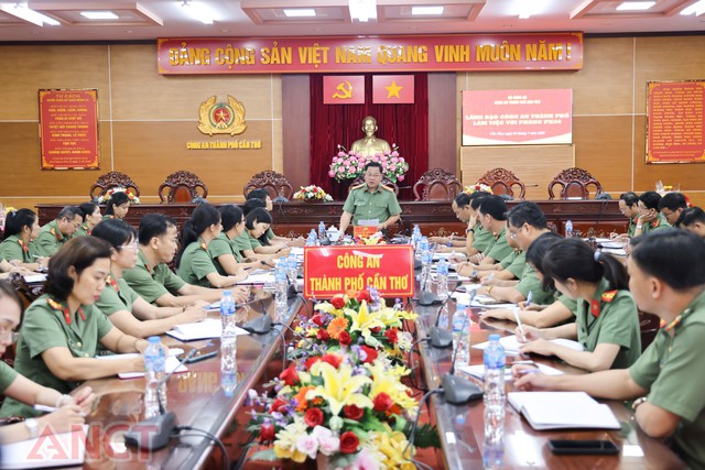 TP Cần Thơ mới: UBKT Công an TP giữ vững tiến độ công việc sau sáp nhập- Ảnh 1. TP Cần Thơ mới: UBKT Công an TP giữ vững tiến độ công việc sau sáp nhập- Ảnh 1.
