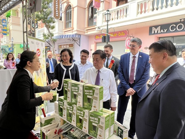 Hà Nội: Hội chợ các sản phẩm OCOP xuất khẩu 2025 sẽ diễn ra từ ngày 1 - 3/8- Ảnh 1. Hà Nội: Hội chợ các sản phẩm OCOP xuất khẩu 2025 sẽ diễn ra từ ngày 1 - 3/8- Ảnh 1.