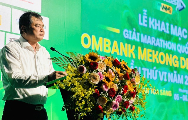TP Cần Thơ khai mạc Giải Marathon quốc tế “Vietcombank Mekong Delta Marathon” lần thứ VI- Ảnh 2. TP Cần Thơ khai mạc Giải Marathon quốc tế “Vietcombank Mekong Delta Marathon” lần thứ VI- Ảnh 2.
