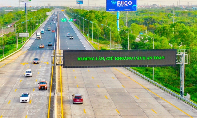 Việt Nam sắp có "cú hích công nghệ" trị giá 1.500 tỷ đồng: Nhiều cung đường chuẩn bị đón sự thay đổi lớn- Ảnh 1. Việt Nam sắp có "cú hích công nghệ" trị giá 1.500 tỷ đồng: Nhiều cung đường chuẩn bị đón sự thay đổi lớn- Ảnh 1.