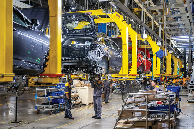 Hà Nội: Thúc đẩy kinh tế tư nhân trở thành hạt nhân đổi mới sáng tạo và chuyển đổi số- Ảnh 1. Hà Nội: Thúc đẩy kinh tế tư nhân trở thành hạt nhân đổi mới sáng tạo và chuyển đổi số- Ảnh 1.