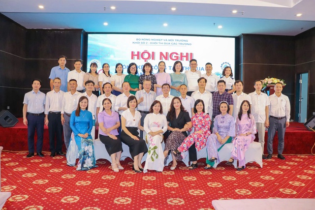 PCEM: Tổ chức thành công Hội nghị tổng kết thi đua Khối số 2 năm học 2024-2025- Ảnh 12. PCEM: Tổ chức thành công Hội nghị tổng kết thi đua Khối số 2 năm học 2024-2025- Ảnh 12.