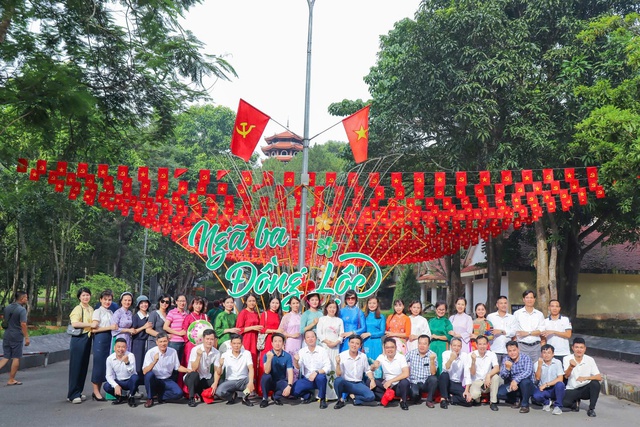 PCEM: Tổ chức thành công Hội nghị tổng kết thi đua Khối số 2 năm học 2024-2025- Ảnh 14. PCEM: Tổ chức thành công Hội nghị tổng kết thi đua Khối số 2 năm học 2024-2025- Ảnh 14.