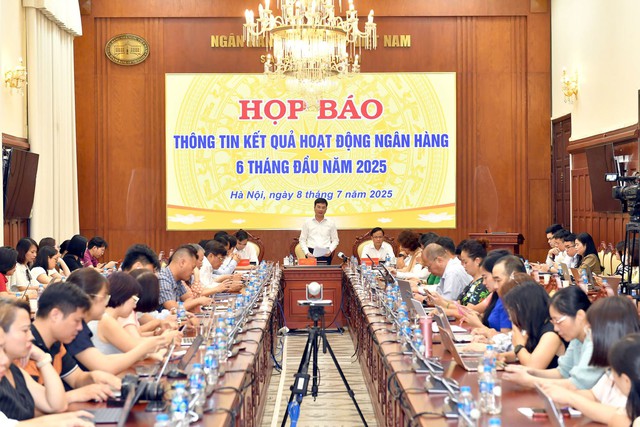 Hơn 119 triệu hồ sơ khách hàng cá nhân được đối chiếu, cập nhật sinh trắc học- Ảnh 1. Hơn 119 triệu hồ sơ khách hàng cá nhân được đối chiếu, cập nhật sinh trắc học- Ảnh 1.