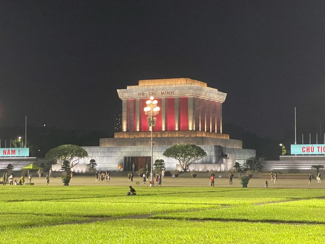Hà Nội: Mở đợt tuyên truyền cao điểm các hoạt động kỷ niệm Quốc khánh 2/9- Ảnh 1. Hà Nội: Mở đợt tuyên truyền cao điểm các hoạt động kỷ niệm Quốc khánh 2/9- Ảnh 1.