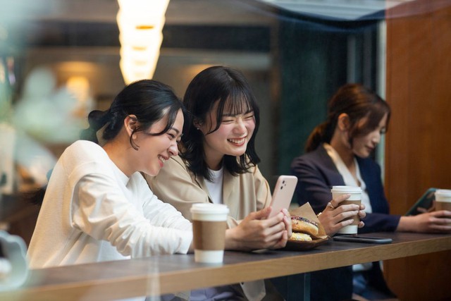 Người “giàu giả” thường khoe tiền ở 3 chỗ: Nghĩ được ngưỡng mộ, hoá ra lộ EQ âm vô cực- Ảnh 1. Người “giàu giả” thường khoe tiền ở 3 chỗ: Nghĩ được ngưỡng mộ, hoá ra lộ EQ âm vô cực- Ảnh 1.