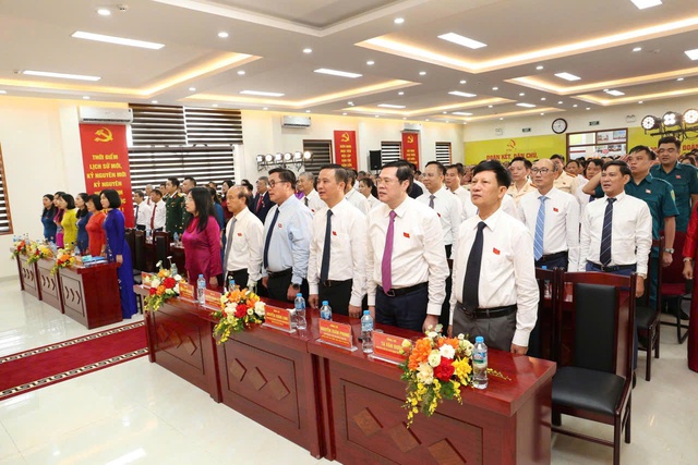 ĐHĐB Đảng bộ phường Định Công lần thứ I, nhiệm kỳ 2025 - 2030 thành công tốt đẹp- Ảnh 1. ĐHĐB Đảng bộ phường Định Công lần thứ I, nhiệm kỳ 2025 - 2030 thành công tốt đẹp- Ảnh 1.