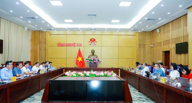 Nghệ An: Cục Chuyển đổi số Quốc gia kiểm tra việc cung cấp, giải quyết thủ tục hành chính- Ảnh 1. Nghệ An: Cục Chuyển đổi số Quốc gia kiểm tra việc cung cấp, giải quyết thủ tục hành chính- Ảnh 1.