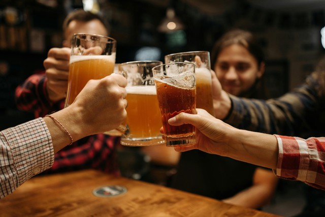 Mỡ trong máu và gan tăng vọt nếu lạm dụng loại đồ uống này: Nhiều người 'vô tư' uống giải khát mỗi ngày- Ảnh 1.