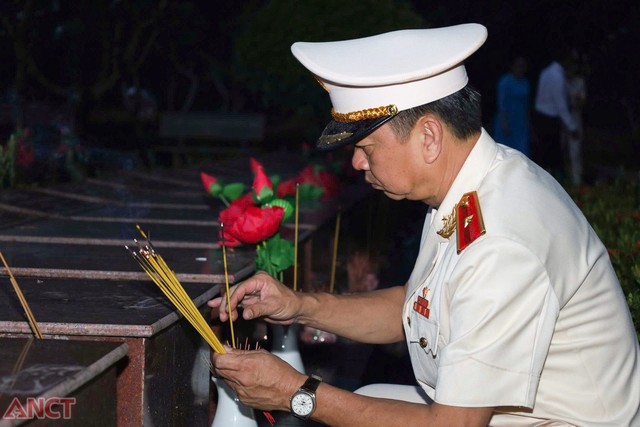 Tháng Tám truyền thống khắc ghi công ơn các Anh hùng liệt sĩ- Ảnh 4.