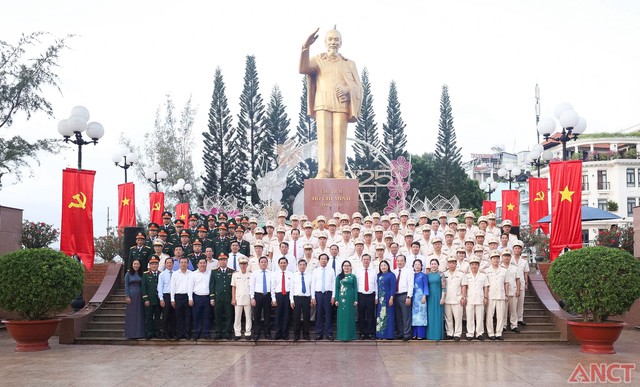 Tháng Tám truyền thống khắc ghi công ơn các Anh hùng liệt sĩ- Ảnh 5.