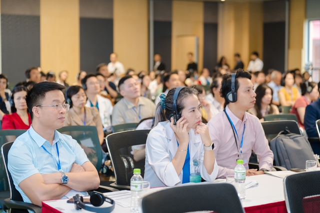 Cập nhật và lan tỏa những tiến bộ mới trong chẩn đoán, điều trị và quản lý ung thư vú- Ảnh 1.