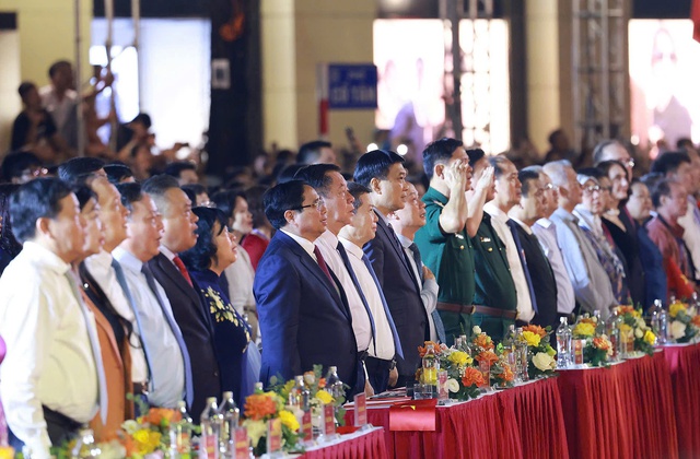 Kết nối, lan tỏa niềm tự hào với chương trình nghệ thuật “Hà Nội - Từ mùa thu lịch sử năm 1945”- Ảnh 1.