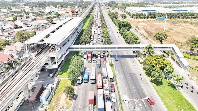 TP HCM: Giao MAUR làm chủ đầu tư 2 tuyến metro- Ảnh 1. TP HCM: Giao MAUR làm chủ đầu tư 2 tuyến metro- Ảnh 1.