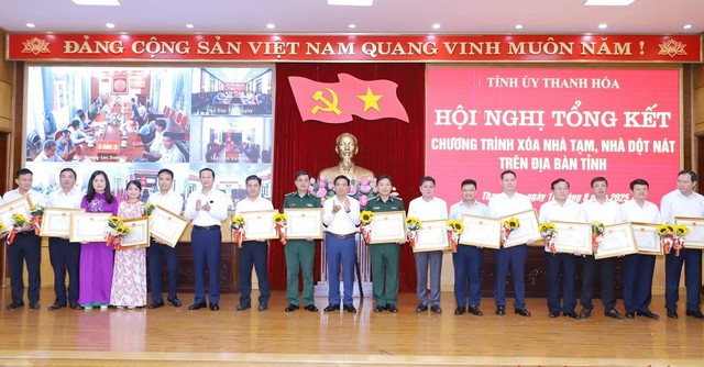 Thanh Hóa: Chương trình xóa nhà tạm, nhà dột nát hoàn thành trước thời gian Chính phủ quy định- Ảnh 3. Thanh Hóa: Chương trình xóa nhà tạm, nhà dột nát hoàn thành trước thời gian Chính phủ quy định- Ảnh 3.