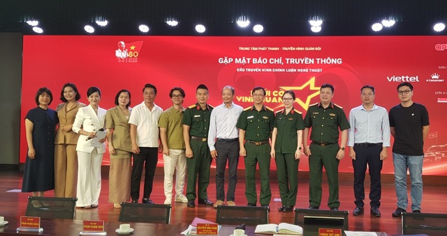 "Dưới cờ vinh quang" - Tỏa sáng phẩm chất bộ đội Cụ Hồ- Ảnh 4. "Dưới cờ vinh quang" - Tỏa sáng phẩm chất bộ đội Cụ Hồ- Ảnh 4.