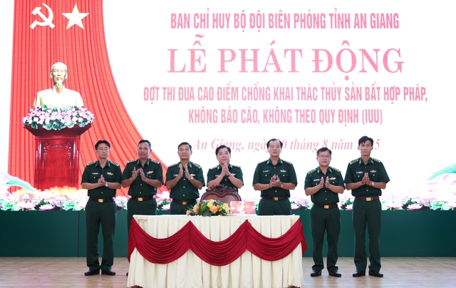 Ban Chỉ huy BĐBP tỉnh An Giang thi đua cao điểm chống khai thác IUU- Ảnh 1. Ban Chỉ huy BĐBP tỉnh An Giang thi đua cao điểm chống khai thác IUU- Ảnh 1.