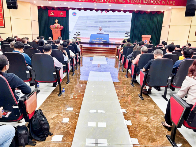 Bảo tàng Tôn Đức Thắng: Họp mặt kỷ niệm 137 năm Ngày sinh của Chủ tịch Tôn Đức Thắng- Ảnh 2. Bảo tàng Tôn Đức Thắng: Họp mặt kỷ niệm 137 năm Ngày sinh của Chủ tịch Tôn Đức Thắng- Ảnh 2.