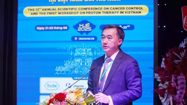 Thành phố Huế: Gần 200 báo cáo khoa học tại hội nghị khoa học, phòng chống ung thư thường niên- Ảnh 3. Thành phố Huế: Gần 200 báo cáo khoa học tại hội nghị khoa học, phòng chống ung thư thường niên- Ảnh 3.