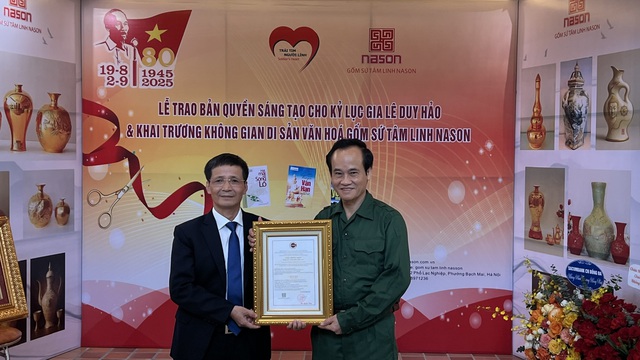 Hà Nội: Công bố bản quyền sáng tạo và khai trương “Không gian Văn hóa Di sản Gốm sứ NASON”- Ảnh 2. Hà Nội: Công bố bản quyền sáng tạo và khai trương “Không gian Văn hóa Di sản Gốm sứ NASON”- Ảnh 2.