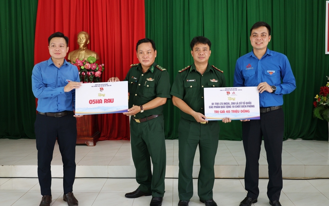 Hơn 1,2 tỷ đồng trong Hành trình tình nguyện - Lan tỏa yêu thương tại An Giang- Ảnh 2.