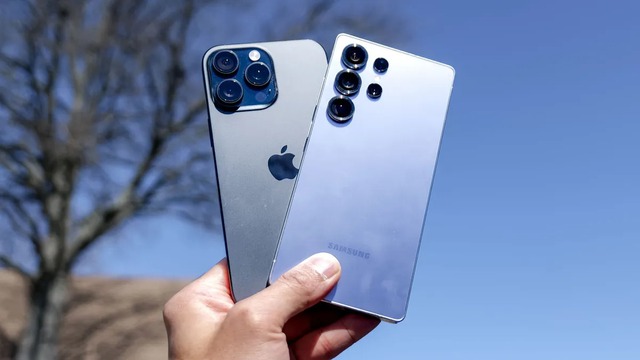 Chật vật bao năm, cuối cùng nhờ mẫu điện thoại mới này mà Samsung đã "biết mùi chiến thắng" trước iPhone- Ảnh 1. Chật vật bao năm, cuối cùng nhờ mẫu điện thoại mới này mà Samsung đã "biết mùi chiến thắng" trước iPhone- Ảnh 1.