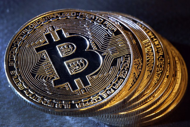 Giá Bitcoin hôm nay 27/8: Bitcoin có thể điều chỉnh sâu hơn- Ảnh 1. Giá Bitcoin hôm nay 27/8: Bitcoin có thể điều chỉnh sâu hơn- Ảnh 1.
