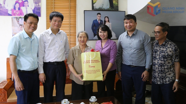 Quảng Ninh dành hơn 71 tỷ đồng tri ân người có công, thân nhân liệt sĩ- Ảnh 1. Quảng Ninh dành hơn 71 tỷ đồng tri ân người có công, thân nhân liệt sĩ- Ảnh 1.