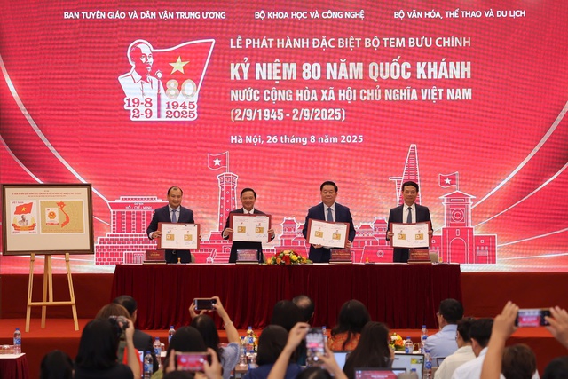 Ra mắt Trung tâm Báo chí phục vụ lễ kỷ niệm 80 năm Quốc khánh 2/9- Ảnh 2.
