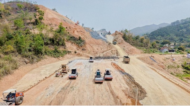 Thanh Hóa xin cơ chế đặc thù gỡ “cơn khát” vật liệu xây dựng- Ảnh 2. Thanh Hóa xin cơ chế đặc thù gỡ “cơn khát” vật liệu xây dựng- Ảnh 2.