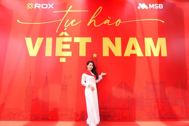 Điểm “check-in yêu nước” cực hot trên đường Nguyễn Chí Thanh- Ảnh 4.