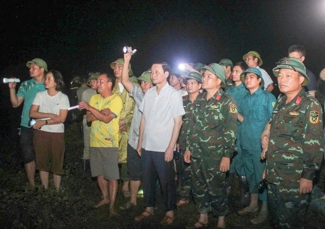 Thanh Hóa: Khẩn trương xử lý, khắc phục sự cố tại các tuyến đê- Ảnh 2.
