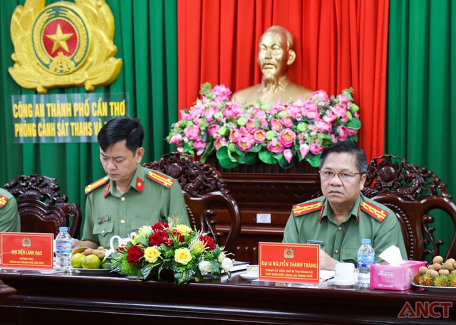 TP. Cần Thơ: Giữ vững thế chủ động trong thực hiện nhiệm vụ tại Công an xã- Ảnh 1. TP. Cần Thơ: Giữ vững thế chủ động trong thực hiện nhiệm vụ tại Công an xã- Ảnh 1.
