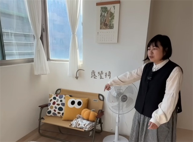 Trố mắt trước căn hộ tinh tươm của người phụ nữ trung niên: "Thần chú" ít đồ, việc nhà tự động giảm một nửa!- Ảnh 7. Trố mắt trước căn hộ tinh tươm của người phụ nữ trung niên: "Thần chú" ít đồ, việc nhà tự động giảm một nửa!- Ảnh 7.