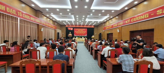 Bắc Ninh tổ chức họp báo thông tin về Đại hội Đảng bộ tỉnh lần thứ XVI: Đặt mục tiêu trở thành thành phố trực thuộc Trung ương trước năm 2030- Ảnh 1. Bắc Ninh tổ chức họp báo thông tin về Đại hội Đảng bộ tỉnh lần thứ XVI: Đặt mục tiêu trở thành thành phố trực thuộc Trung ương trước năm 2030- Ảnh 1.