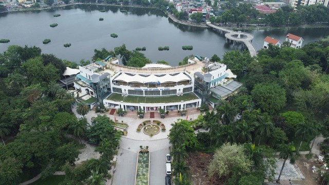 Hà Nội: Gắn biển tên công viên Võ Thị Sáu chào mừng kỷ niệm 80 năm Quốc khánh 2/9- Ảnh 1. Hà Nội: Gắn biển tên công viên Võ Thị Sáu chào mừng kỷ niệm 80 năm Quốc khánh 2/9- Ảnh 1.