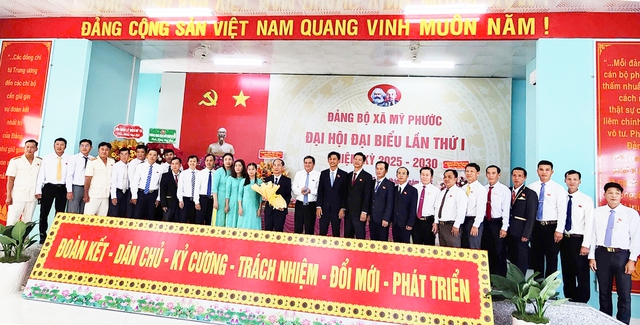 Giám đốc Sở VH, TT & DL TP Cần Thơ: Chỉ đạo Đại hội đại biểu Đảng bộ xã Mỹ Phước- Ảnh 4. Giám đốc Sở VH, TT & DL TP Cần Thơ: Chỉ đạo Đại hội đại biểu Đảng bộ xã Mỹ Phước- Ảnh 4.