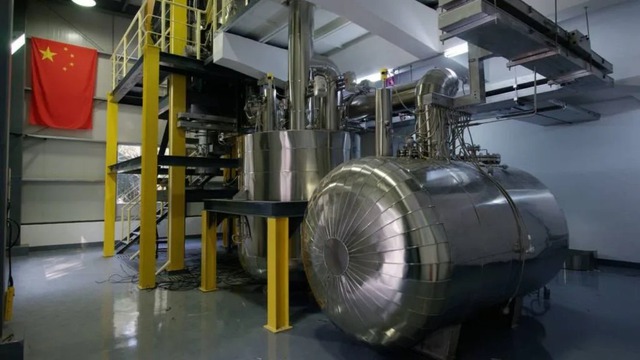 Khoảnh khắc Sputnik: Trung Quốc thành công tạo ra "mặt trời thứ 2", từng khiến Mỹ phải bó tay đầu hàng- Ảnh 2. Khoảnh khắc Sputnik: Trung Quốc thành công tạo ra "mặt trời thứ 2", từng khiến Mỹ phải bó tay đầu hàng- Ảnh 2.
