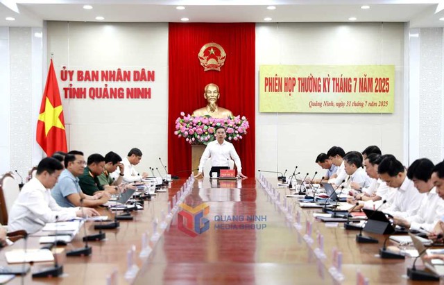 Quảng Ninh: Kinh tế - xã hội 7 tháng khởi sắc- Ảnh 1. Quảng Ninh: Kinh tế - xã hội 7 tháng khởi sắc- Ảnh 1.