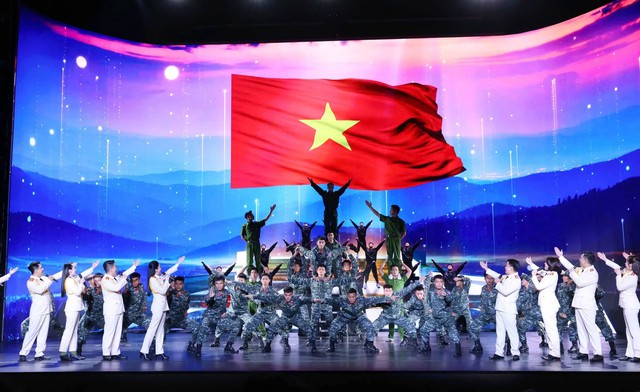 Thủ tướng Phạm Minh Chính dự Đại hội Thi đua "Vì an ninh Tổ quốc" lần thứ IX- Ảnh 3.
