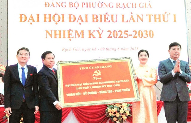 An Giang: Xây dựng phường Rạch Giá tiêu biểu đô thị văn minh- Ảnh 1. An Giang: Xây dựng phường Rạch Giá tiêu biểu đô thị văn minh- Ảnh 1.